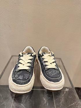 男款涂鸦运动鞋he019