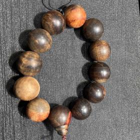 380元/串血龙木手串