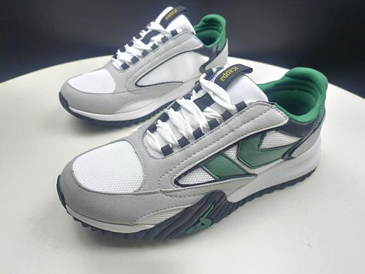 原单正品卡帕男士复古运动鞋老爹鞋
码数:40-44码数齐全

脚掌宽厚拍大一码 商品图1