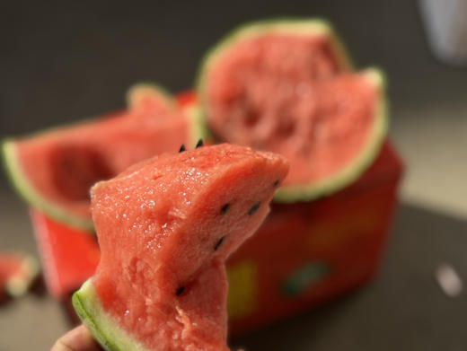 海南开春头茬麒麟瓜，有籽无籽随机发，国货之光！瓜香四溢，无松脆甜蜜蜜. 商品图1