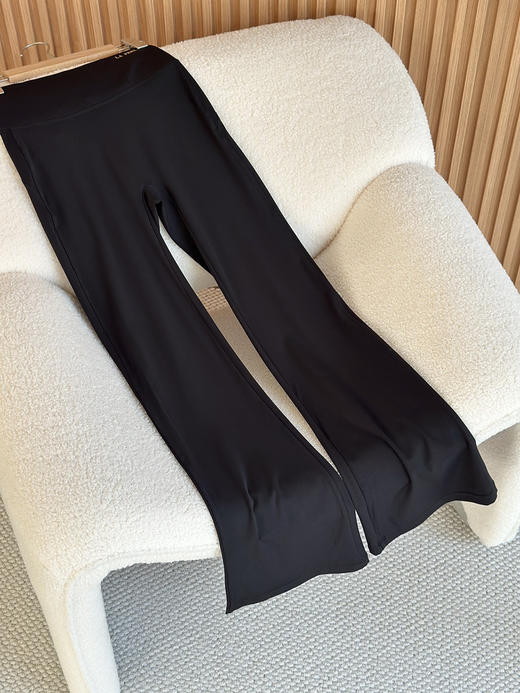 315-4 la大长腿瑜伽微喇叭裤 商品图3