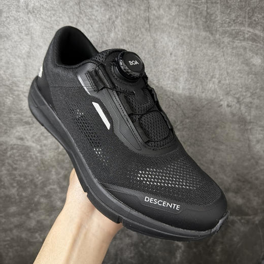 点此购买 迪桑特FITSTEP WIRE男士多功能运动鞋综训鞋 98 342270 商品图3