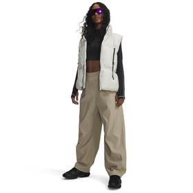 安德玛UA热冬系列女子700蓬轻质运动休闲鸭绒羽绒马甲6001002-110