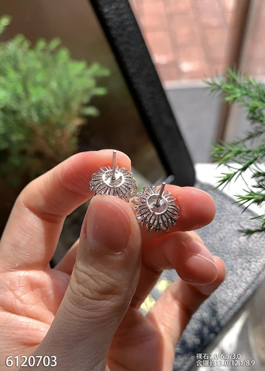 6120703，蛋面耳钉。具体价格微信咨询 商品图5