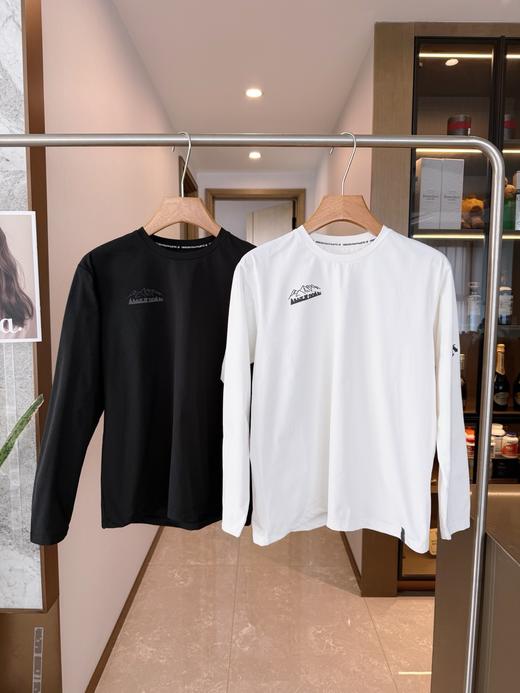 点此购买 迪桑特ALLTERRAIN 81系列男士天花板级长袖T恤 bk 342292 商品图0