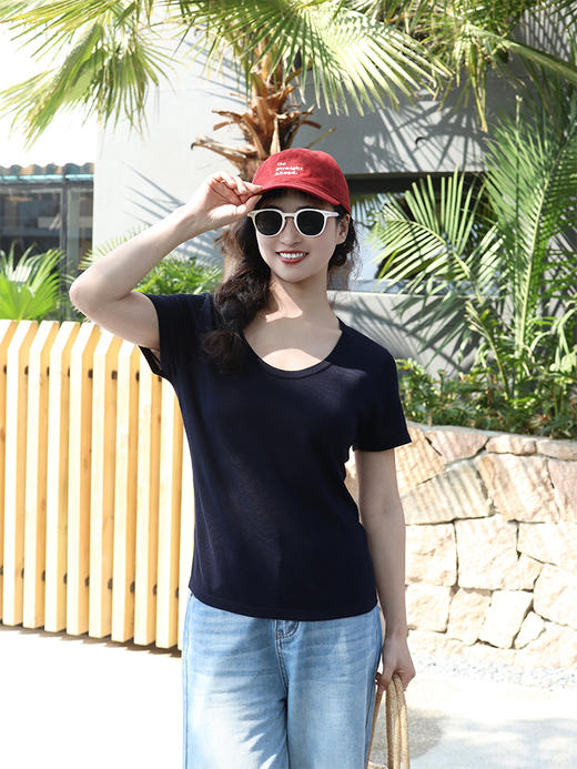 【会呼吸的T恤】预售7-10天 鹅蛋领天丝U领针织T 丝滑舒适~ 商品图3