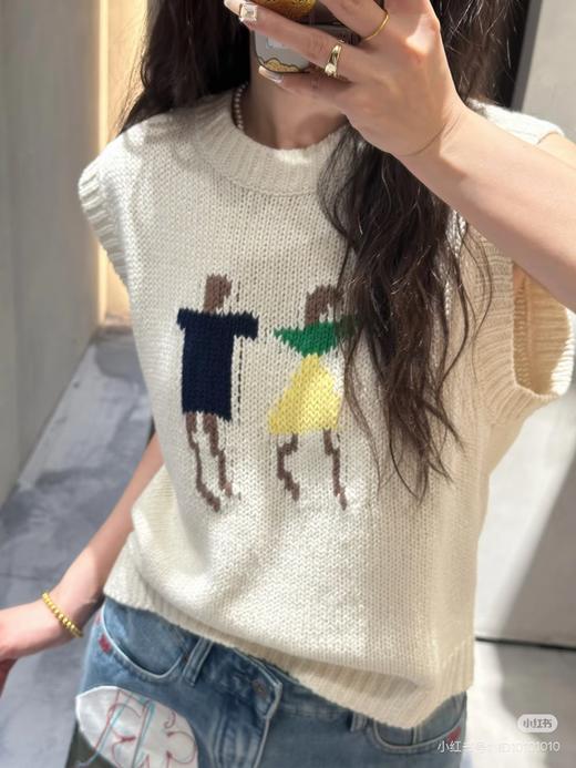 一店d 秒福利‼️ shortsentence短句针织马甲 被低估的一件宝藏！！！董洁直播间卖爆了的-像素小人粗针织背心马甲，叠穿超美的，而且巨巨巨百搭，减龄又显气质 商品图1