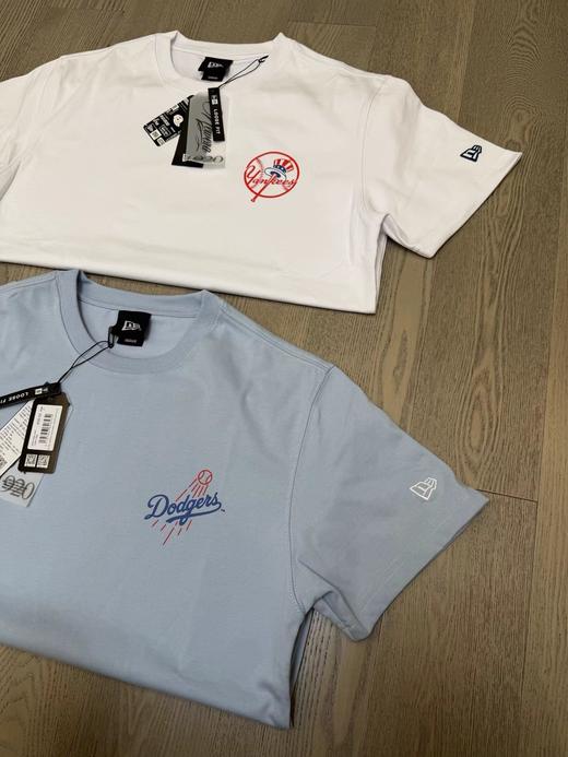 F031474松弛氛围感新春圆领后背冰淇淋图案印花短袖T恤 商品图4