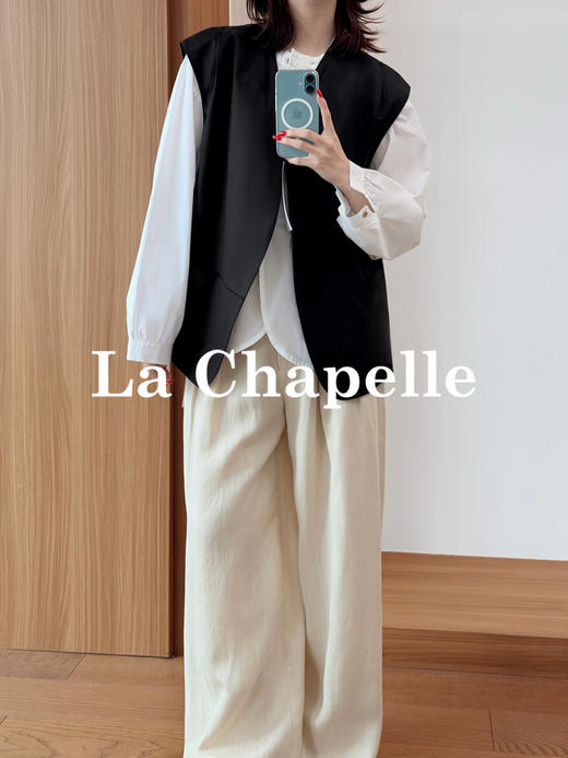 专柜实拍【松弛老钱风】拉夏贝尔/La Chapelle莱赛尔混纺肩部压褶设计口袋马甲V领坎肩无袖外套 商品图5
