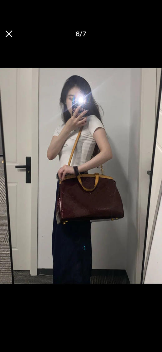 Lv brea 浮雕印花 漆皮 车厘子色 中号 医生包 商品图4