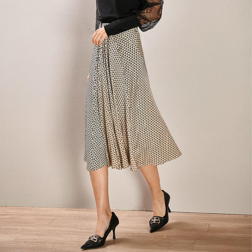 剩S 芳外春季新品半身裙垂感摆裙中长款半截裙女中腰 商品图2