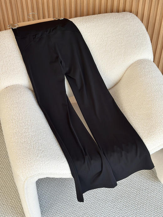 315-4 la大长腿瑜伽微喇叭裤 商品图5
