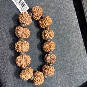 14000元/条八瓣飞碟桩金刚菩提手串