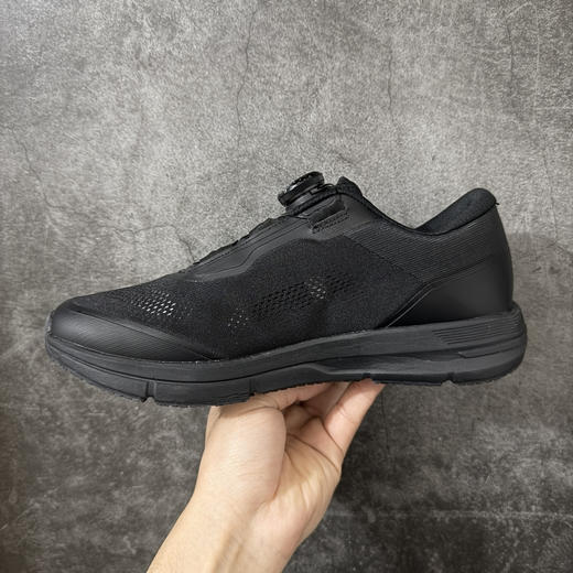 点此购买 迪桑特FITSTEP WIRE男士多功能运动鞋综训鞋 98 342270 商品图2