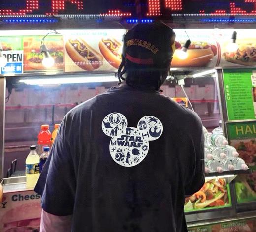 点此购买 Saint Disney米奇&星球大战三方联名限定重磅做旧高街短袖T恤 ms 342369 商品图5