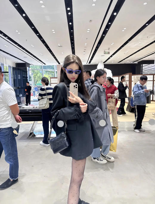 Chanel 小号 蓝金 油蜡牛皮  菱格纹 流浪包 商品图3