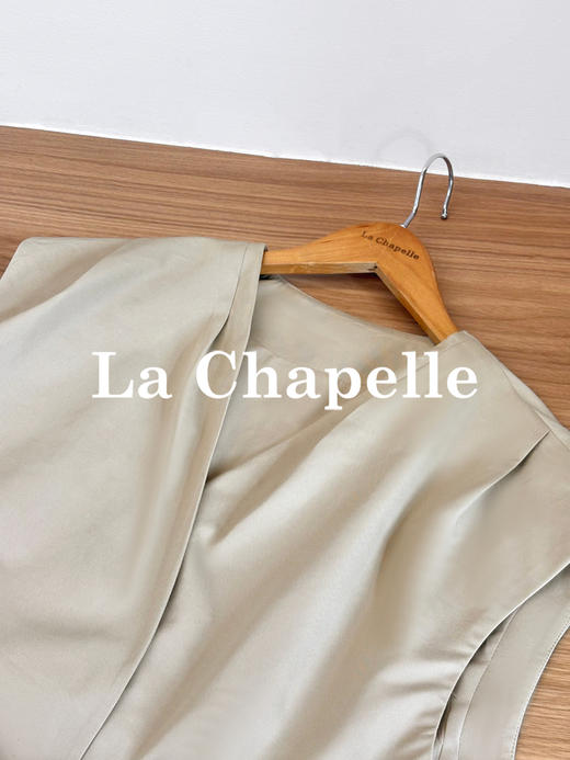专柜实拍【松弛老钱风】拉夏贝尔/La Chapelle莱赛尔混纺肩部压褶设计口袋马甲V领坎肩无袖外套 商品图7