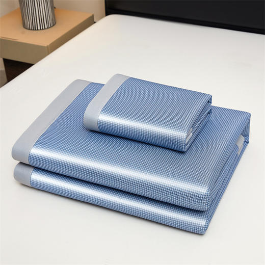 【品牌直发】加倍生活 春夏新款碳光冰丝席子三件套 5色可选 加厚三明治冰丝软席平铺席凉席席子 商品图6