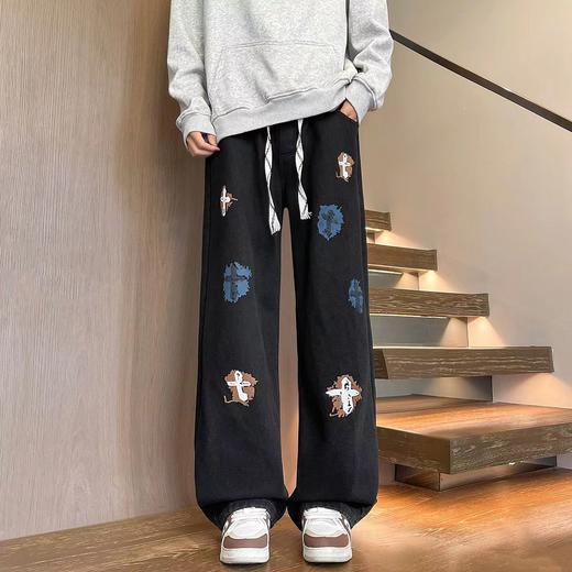 F031429新款十字架直筒水洗牛仔裤破卡面料宽松休闲长裤 商品图0