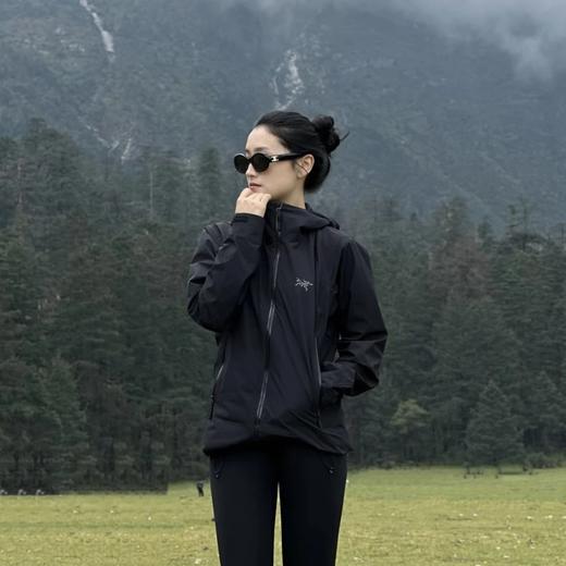 售完无补  乌软壳连帽冲锋衣  hoody软壳拉链防风夹克外套   男女同款 商品图2