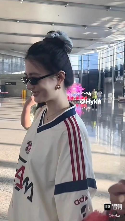 F031466潮流感梭织面料宽松V领运动套头卫衣球衣男女同款 商品图13