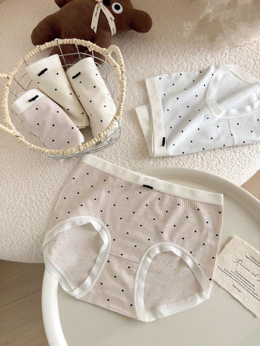 女士无缝内裤裸氨棉可爱点点少女三角内裤舒适贴肤透气内裤8849 商品图2