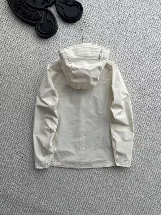 点此购买 始祖鸟GAMMA HOODY春秋季女款软壳衣 LL 342281 商品图2