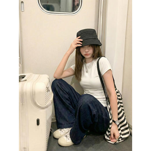 <曾小咸推荐>韩系简约修身t恤女短袖夏季【预售款，预计3-15天！！】 商品图3