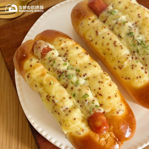 芥末籽爆汁肠仔包 商品图1