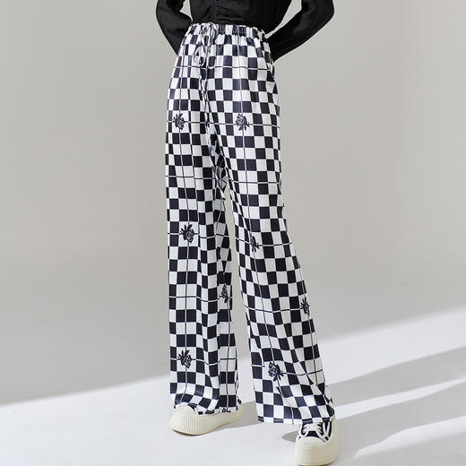 剩S 芳外春季新款黑白色棋盘格休闲裤 商品图2