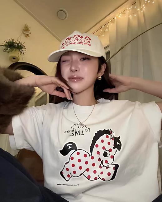 F031404马年新年限定可爱波点小马字母印花圆领短袖T恤 商品图13
