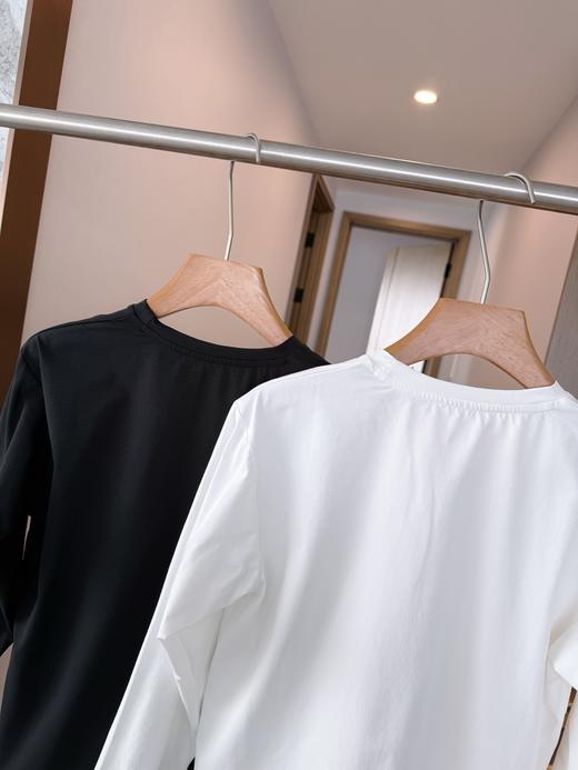 点此购买 迪桑特ALLTERRAIN 81系列男士天花板级长袖T恤 bk 342292 商品图10