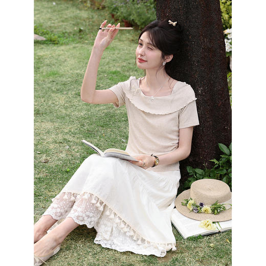 鹿向南「月光裙摆」法式长款白杏色蕾丝拼接花边半身裙女夏a字裙 商品图4