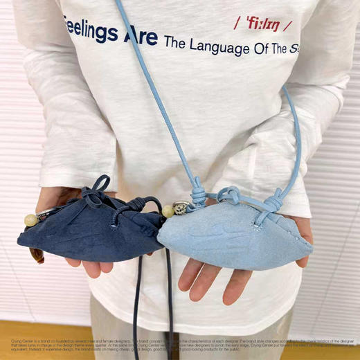 CryingCenter 反毛皮饺子单肩斜挎小迷你耳机包 哭喊中心 商品图0