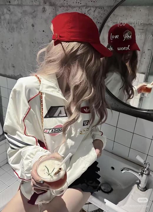 一店d  𝐀𝐝𝐢𝐝𝐚*𝐬 𝐦𝐨𝐭𝐨系列复古赛车服情侣夹克外套 阿迪赛车服巨帅啊啊啊😘这件是把热爱穿在身上了啊 迪子就是“酷”的樶佳具象 商品图0