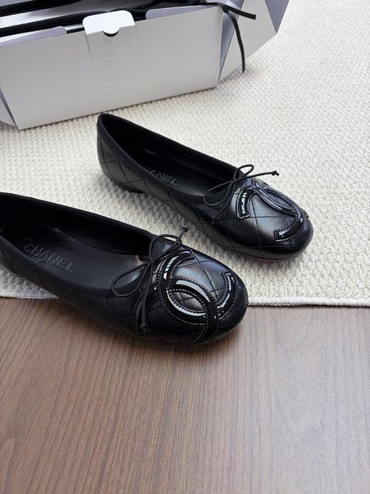 点此购买 Chanel香奈儿女士中古款康鹏系列芭蕾舞鞋 dx 342257 商品图11