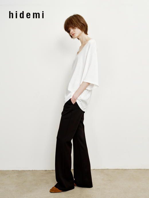 hidemi副线小h 深V领舒适简约亚麻短袖T恤 商品图3