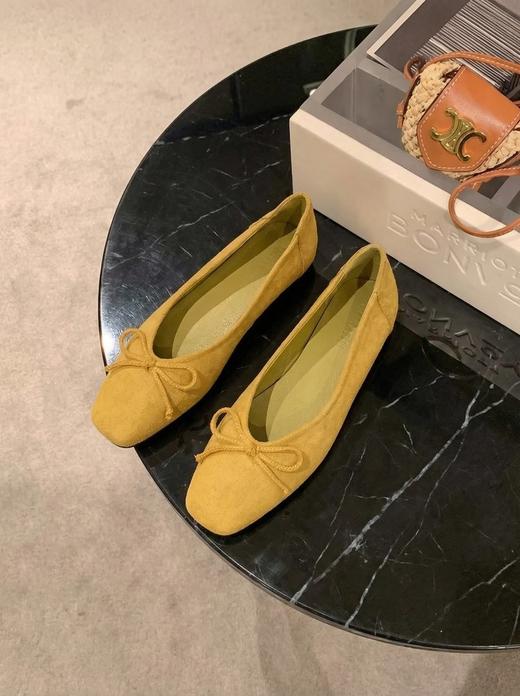 💡不露痕迹的小心机-4cm📍隐形增高+ 软底 小个子姐妹de狂喜🔥通勤约会都能穿o特别百搭❗❗【ROAADN复古小方头蝴蝶结内增高单鞋001】 🎉不管是配阔腿裤还是小裙子 都温柔又显气质 商品图3