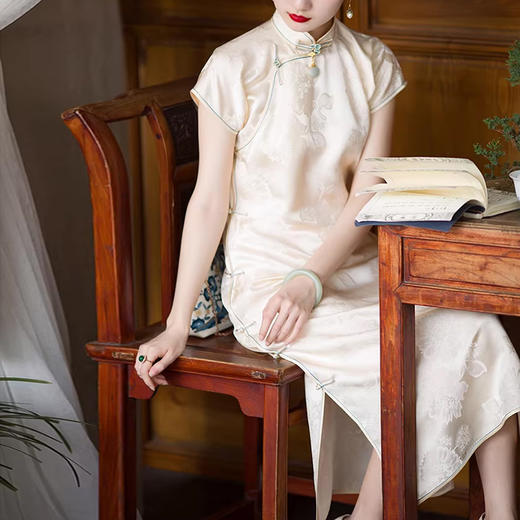 裁缝学苑AS648民国风真丝立领提花旗袍纸样女装修身显瘦裙子样板图纸 商品图3