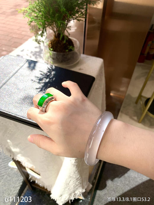 玻璃种手镯【6111203】圈口53.2~具体价格微信咨询 商品图4