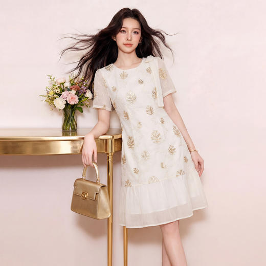 奢姿大码女装2026夏季胖妹妹时尚亮片刺绣连衣裙气质通勤显瘦长裙9962860000 商品图0