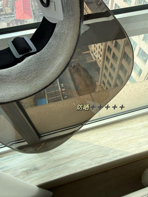 原单正品 Alo镭射空顶帽，七个颜色，任意挑选，超级百搭！强烈推荐款，完全不会掉的一款空顶帽，出海任凭海风肆意乱吹，保证美貌不会被头发乱舞遮挡！！牢牢的固定在你的头上！ 商品图11