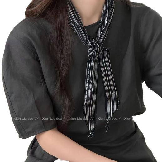韩系文艺风黑白条纹丝巾 女2026新款 小众高奢感百搭领巾 氛围感配饰 百搭配饰 商品图4