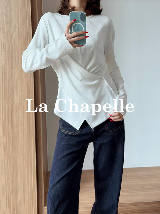 专柜实拍【舒适有型】拉夏贝尔/La Chapelle五色净版圆领贝壳扣下摆交叉通勤设计长袖T显瘦打底衫 商品图4