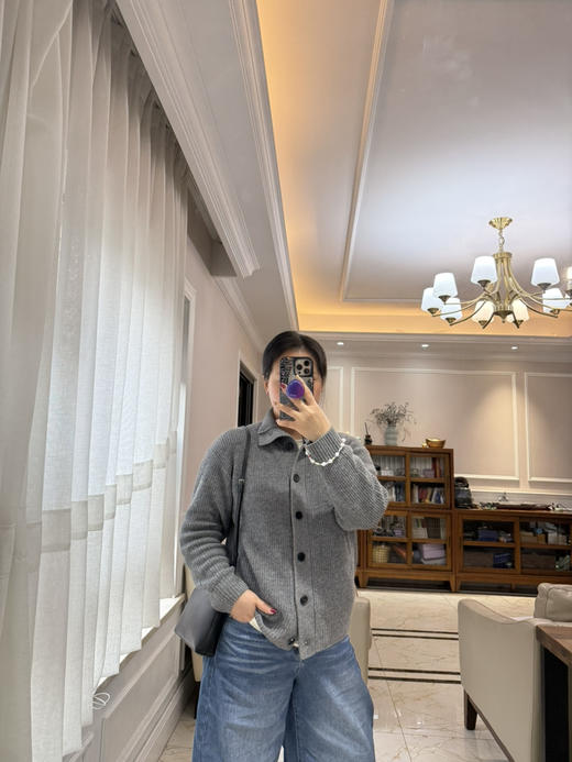 316-6 自留 推荐 TR新款 rene bag 胎牛皮面 小羊皮内衬 极简拉链单间斜挎包 商品图3