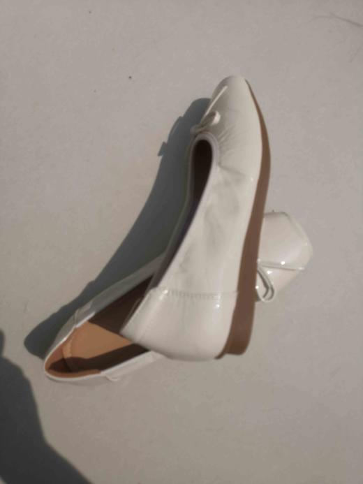 683001牛筋软底牛皮女鞋团购价199元，35-40码，适配各个年龄段各种裤型各种生活场景，后脚跟防磨脚设计，休闲通勤百搭，舒适透气，低调，美观不张扬，米白 现货，黑色要过几天 商品图11