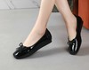 683001牛筋软底牛皮女鞋团购价199元，35-40码，适配各个年龄段各种裤型各种生活场景，后脚跟防磨脚设计，休闲通勤百搭，舒适透气，低调，美观不张扬，米白 现货，黑色要过几天 商品缩略图5
