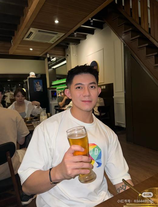 一店d  Cartier三环手链！！红绳加持+三色金buff  招好运、挡水逆、旺财运 新年转运小红生必备啊 官网买不到 二手市场也是真的贵 商品图13