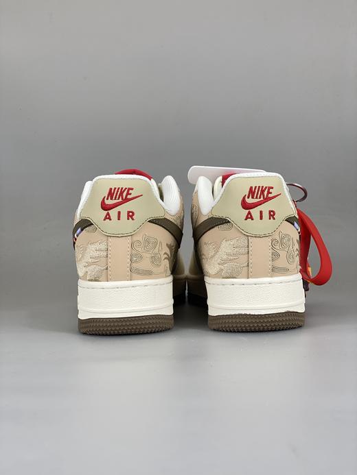 【福利清仓】NIke Air Force 1 '07 Low “马年限定联名——灰白棕”空军一号 大厂纯原品质出货 超高清洁度 皮料切割干净无任何毛边 细节完美 商品图3