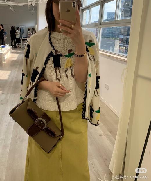 一店d 秒福利‼️ shortsentence短句针织马甲 被低估的一件宝藏！！！董洁直播间卖爆了的-像素小人粗针织背心马甲，叠穿超美的，而且巨巨巨百搭，减龄又显气质 商品图13